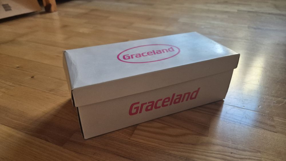 Baleriny Graceland