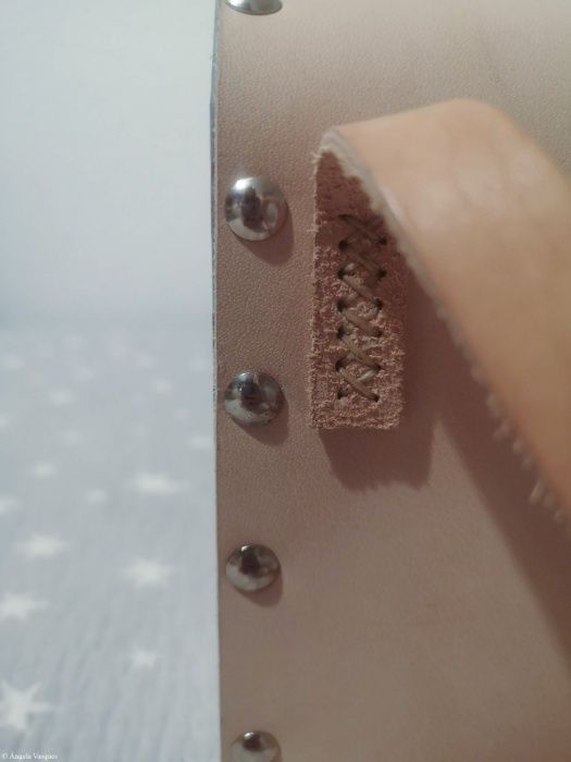 Mala couro e madeira Branca de Neve