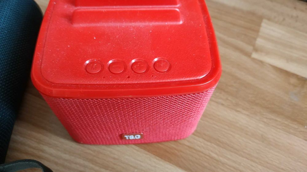 Портативная блютуз колонка T&G TG801 AUX, Micro-SD card, USB, FM-Radio