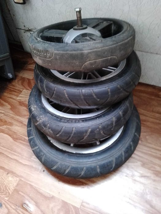 Продаются колеса для детское коляски