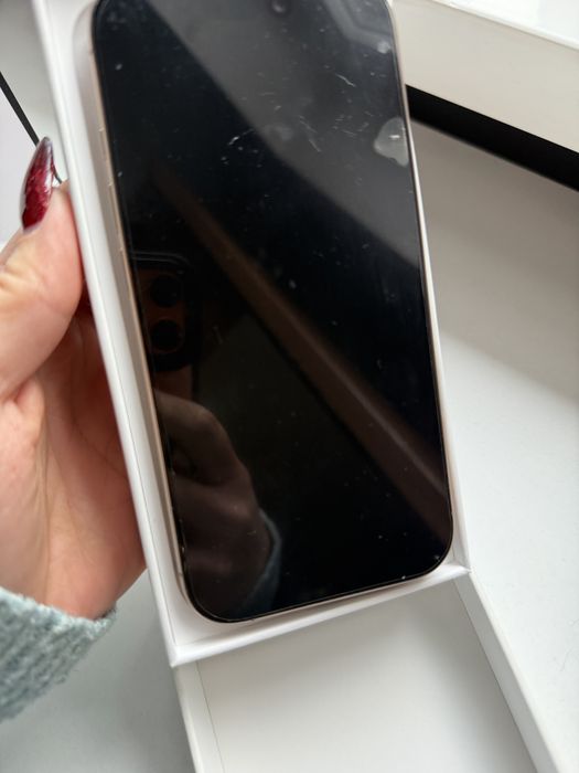 Telefon I phone 16 PRO