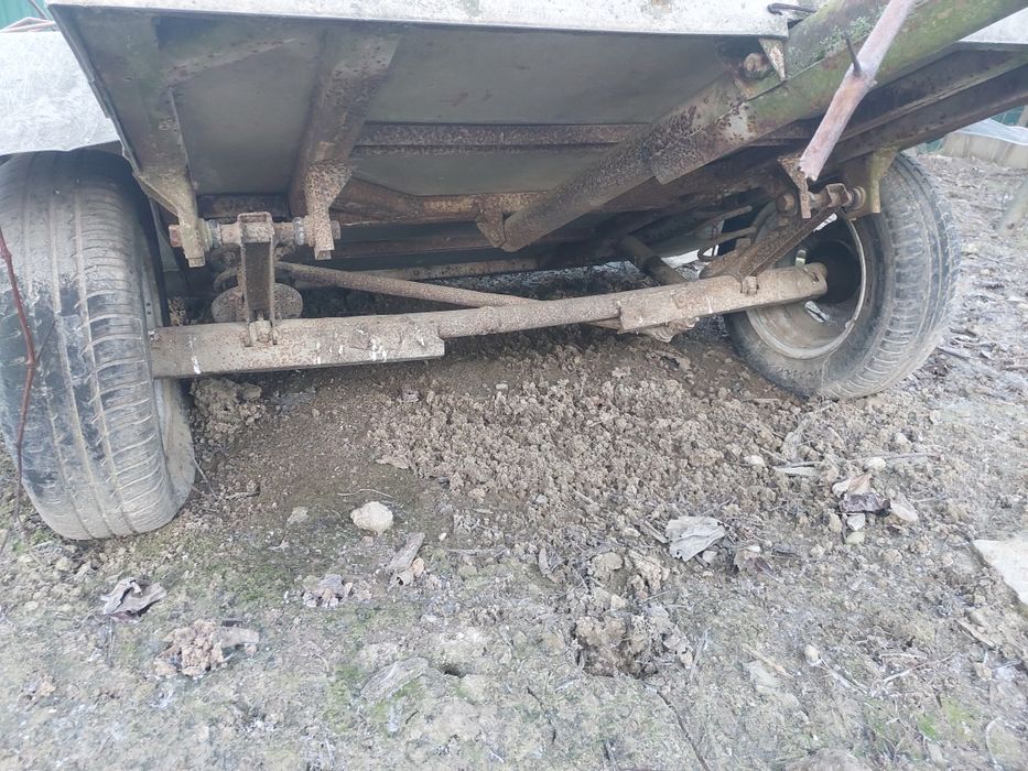 Прицеп для легкових авто