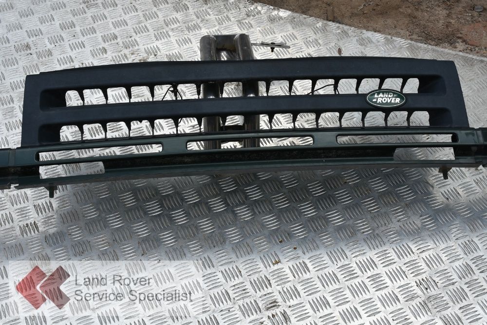 Atrapa Grill Land Rover Discovery 2 + listwy