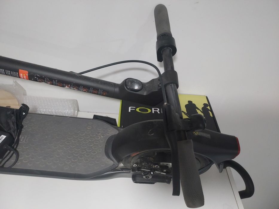 Trotinete Segway Ninebot E2 + 1 Pneu