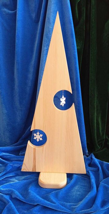 Ялинка, іграшки, сувеніри, заготовки для творчості, шкільне приладдя