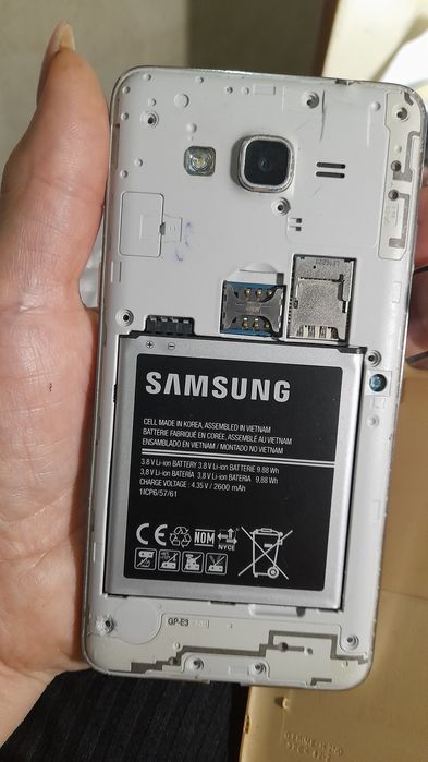 Телефон самсунг неробочий