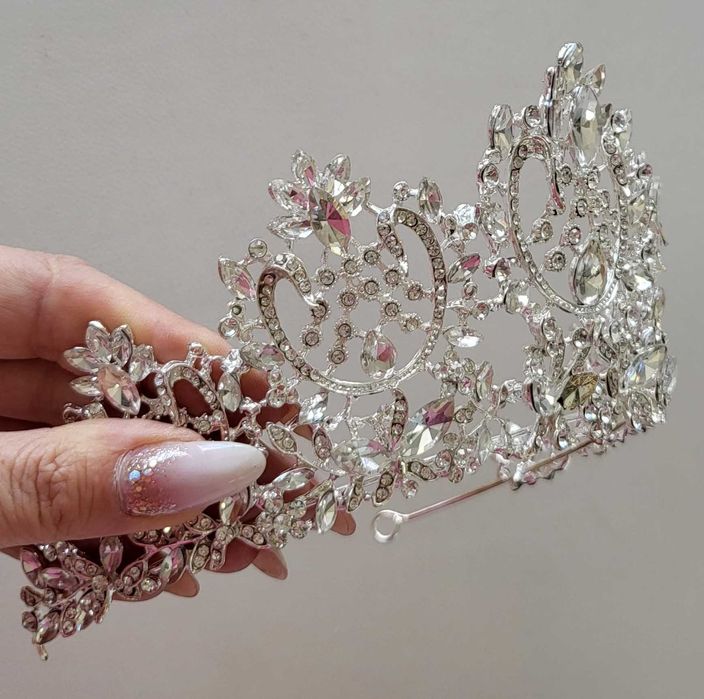 Srebrna Korona diadem kryształy swarovski