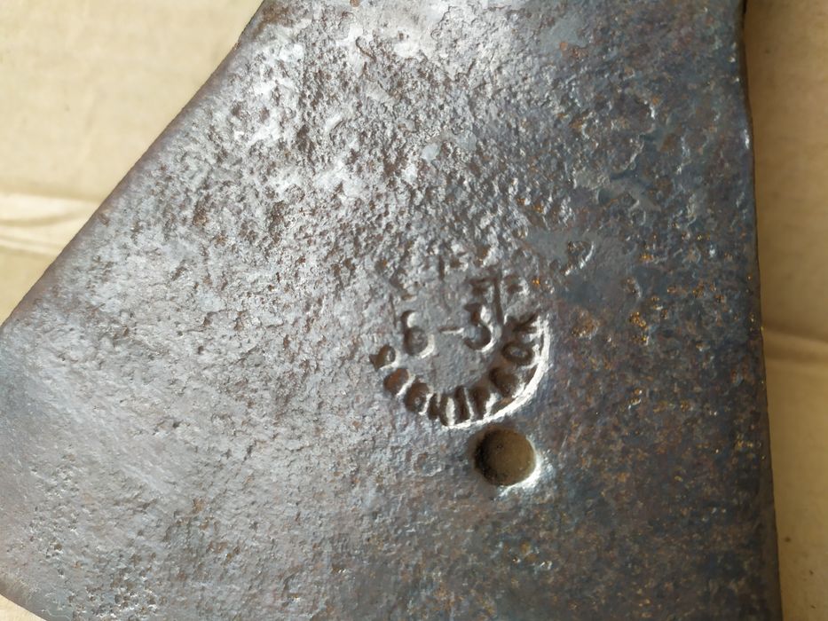 Ретро советский топор три кедра  СССР