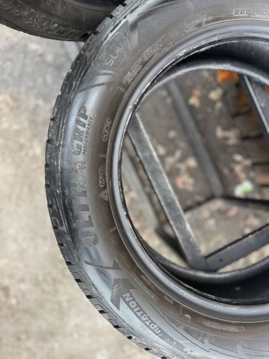 Б/у шини 225/60 r18 Goodyear