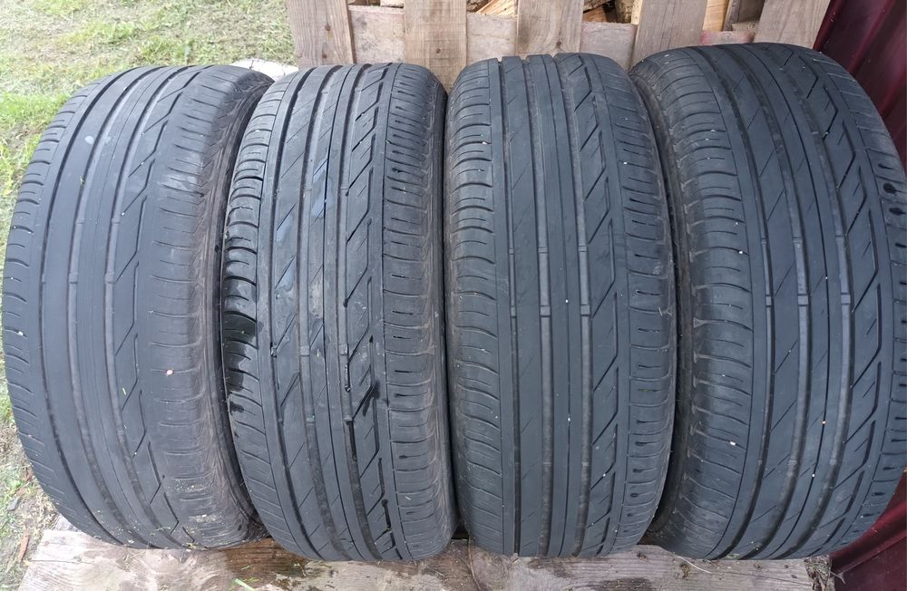 Шини 225×50R18 Bridgestone RFT