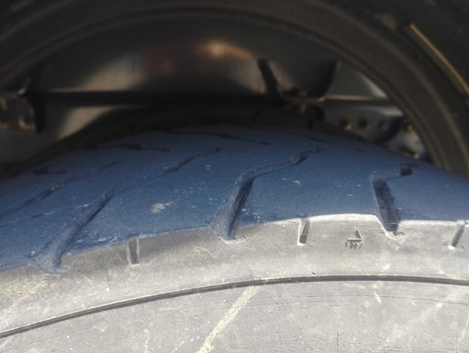 RENAULT 310dxi c/grua palfinger