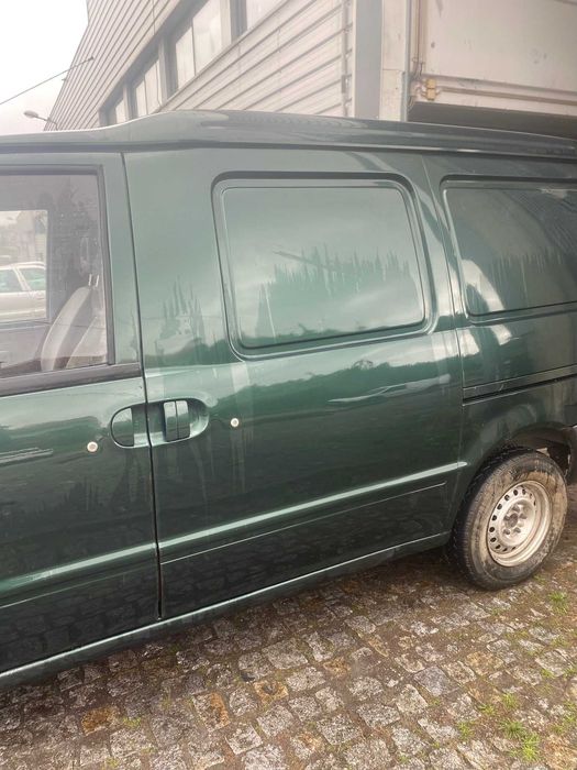 Nissan Vanette Cargo 2.3 d LX Vendo em Partes e Peças