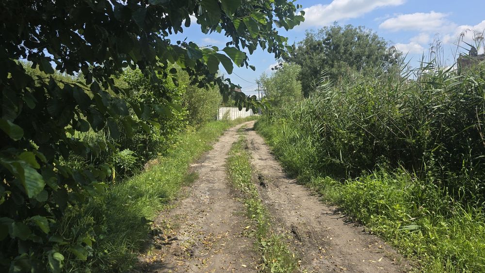Продаж ділянки 63сот. з видом на озеро та замок Радомисль (Радомишль)