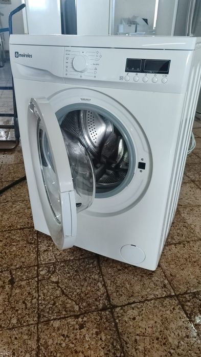 Máquina de lavar roupa 7kg