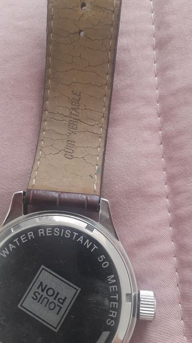 Relógio  muito bonito Louis Pion