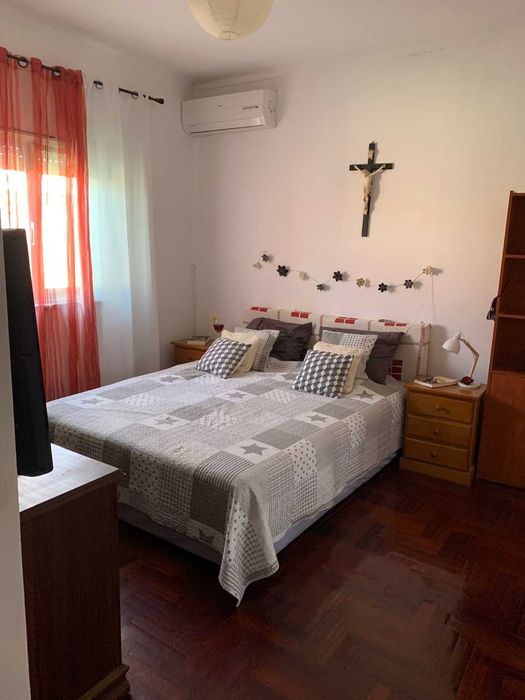 Vila Nova da Barquinha: Casa, Escritório e AL!