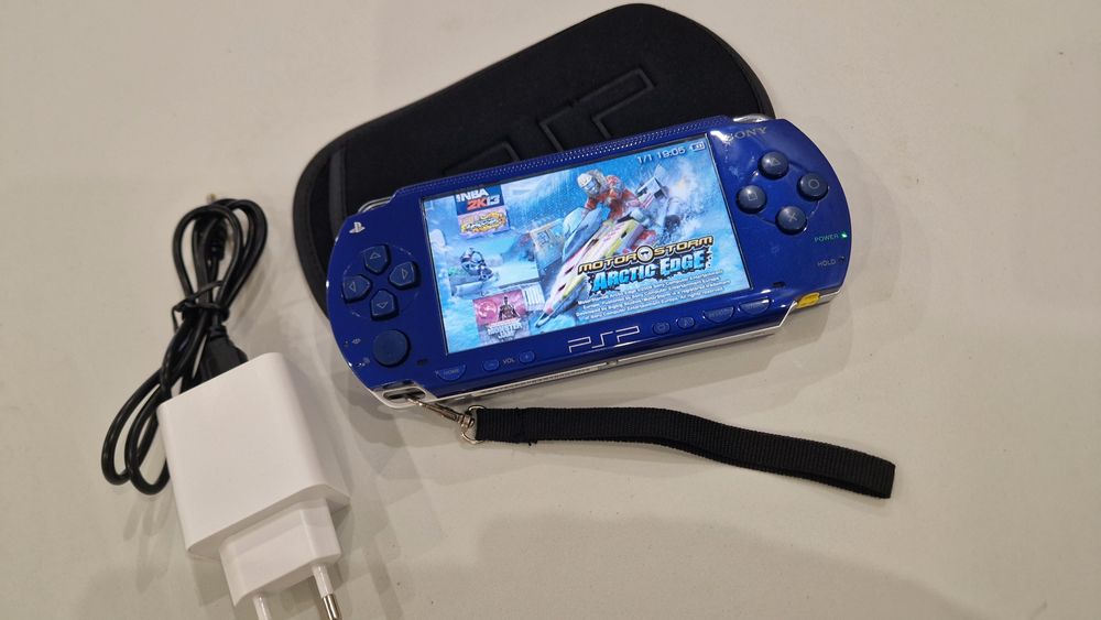 Япония. Sony PSP 64гиг с играми 130шт