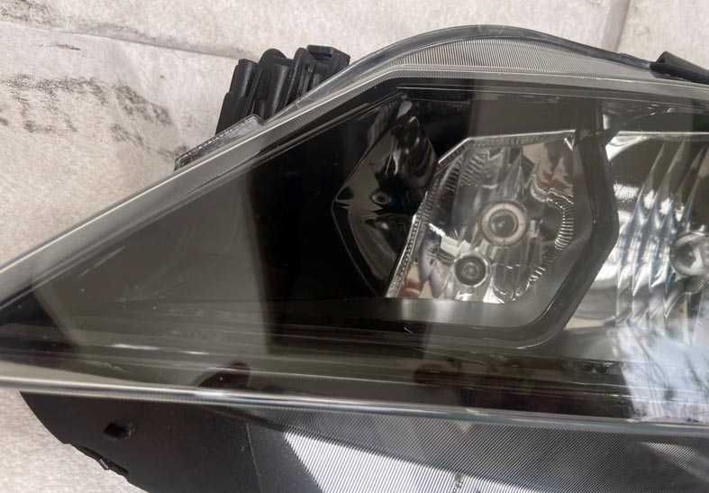 otica frontal ESQ seat ibiza IV 6J . fase 2