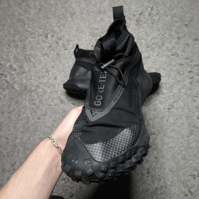 кросівки nike acg mountain fly