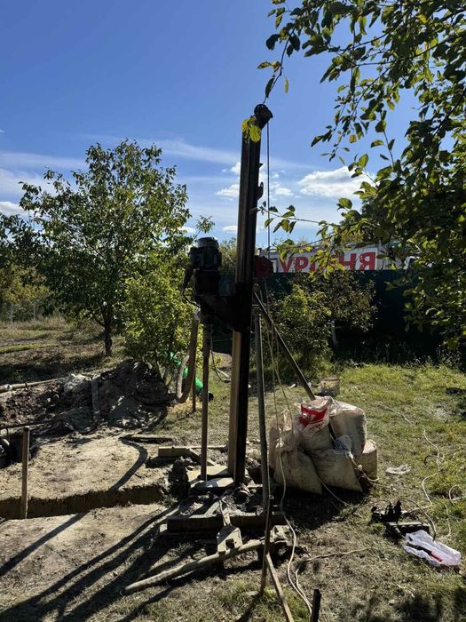 Буріння на воду / свердловини під ключ Київська область