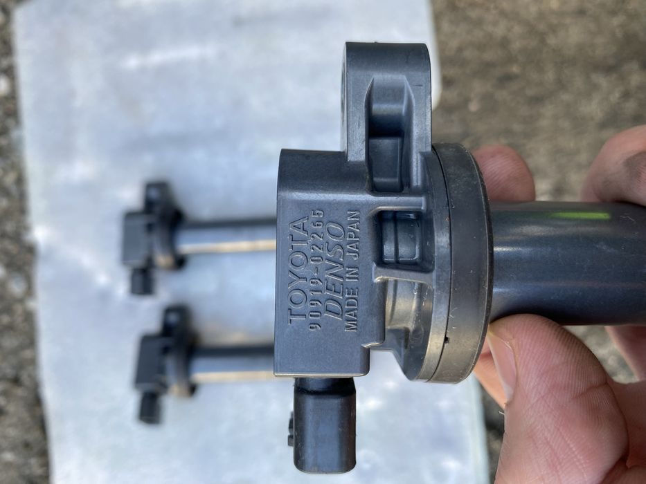 Продам катушки Тайота Оригинал 90919-02265