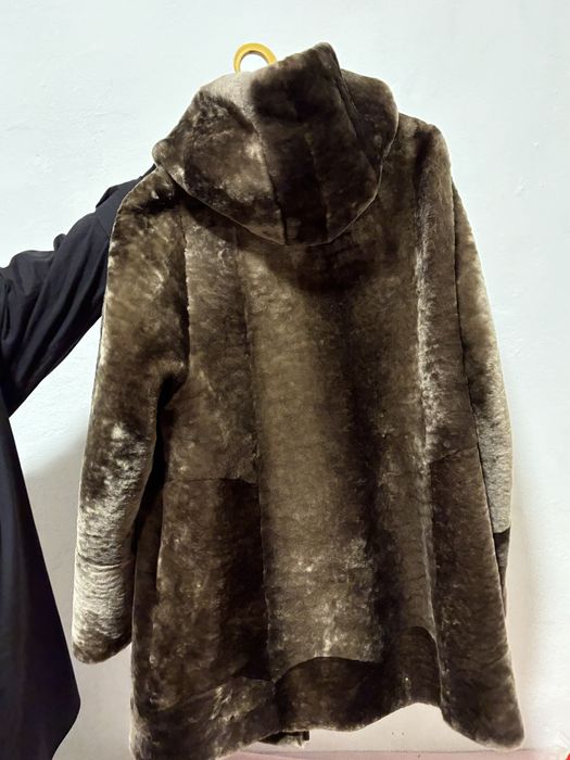 Шуба з Мутону в гарному стані