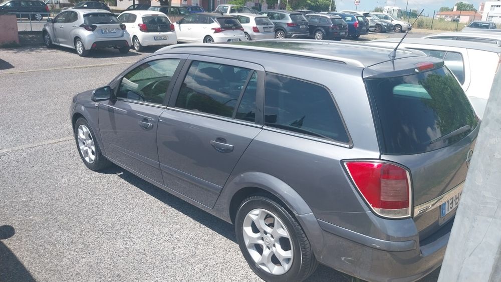 Opel Astra H Caravan 1.7