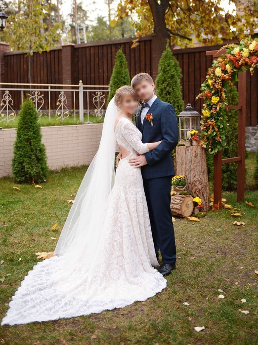 Весільна сукня Armonia (кольору капучіно)