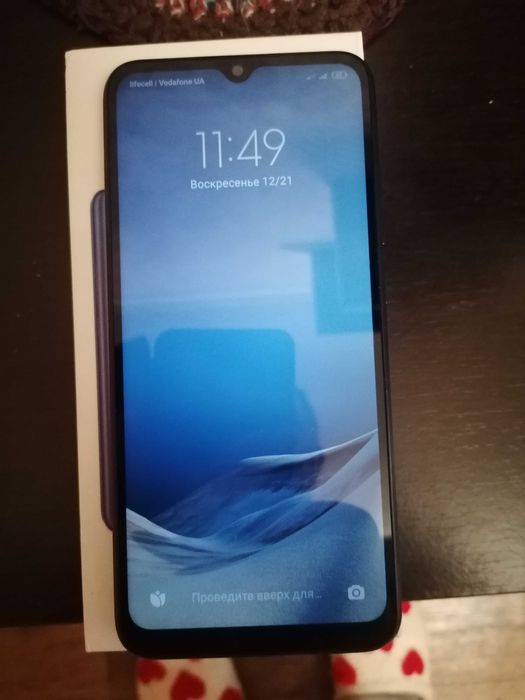 Продам смартфон Xiaomi Redmi 9A 2/32GB .