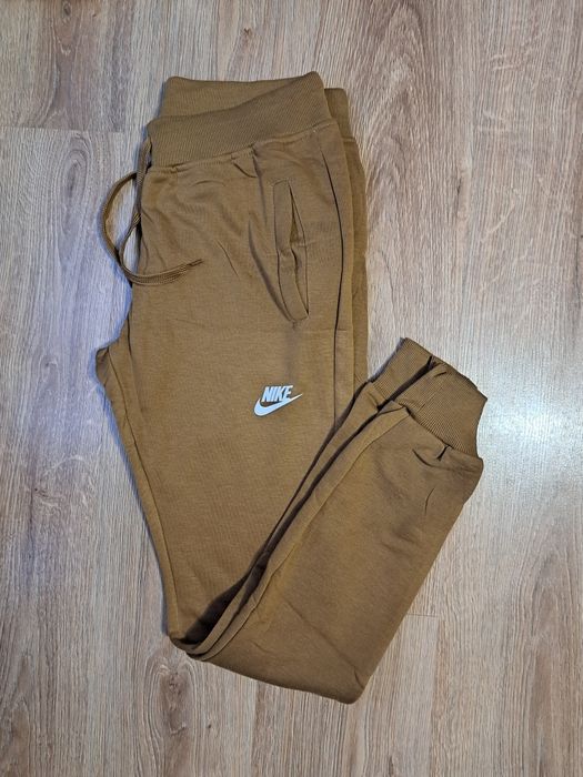 Spodnie damskie dresowe Nike S