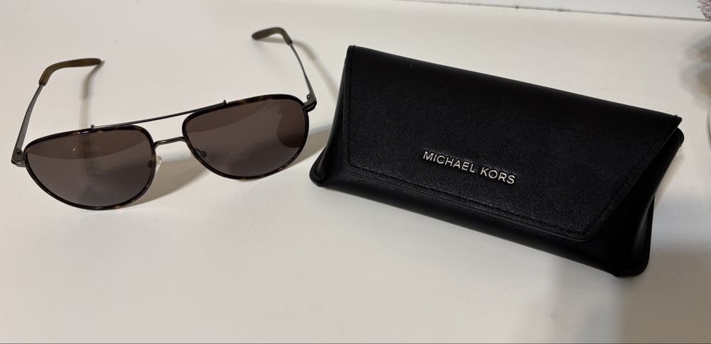 Сонцезахисні окуляри Michael Kors (оригінал)