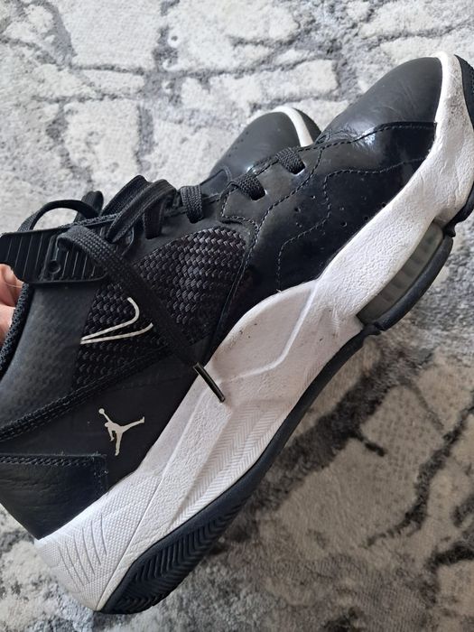 Sapatilhas Nike Air Jordan Tam 42