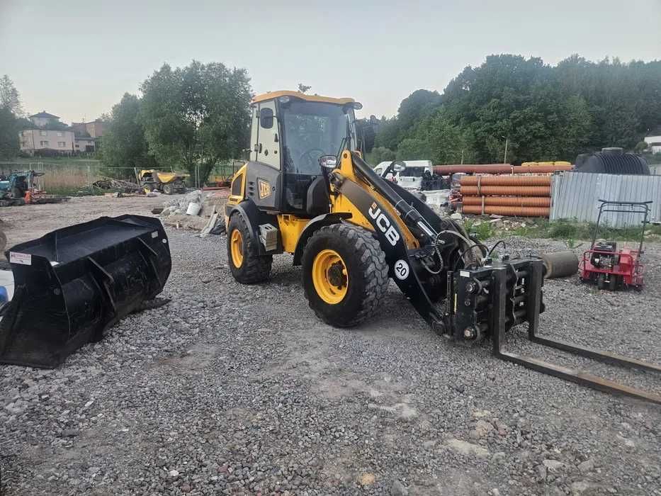 Ładowarka JCB409 wynajem maszyna kołowa
