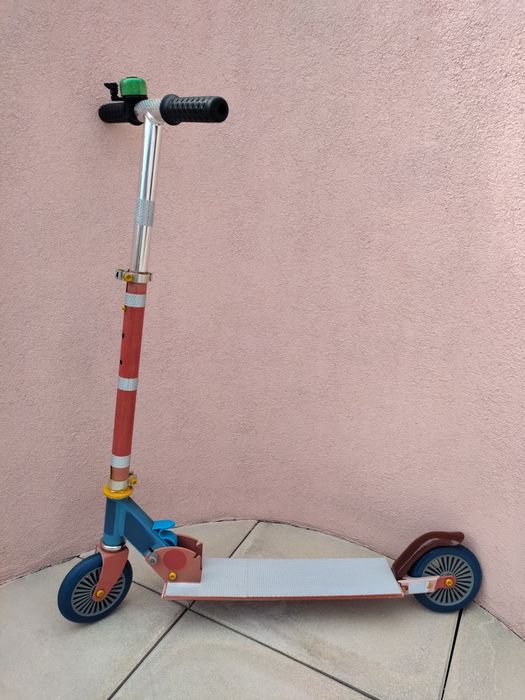 Trotinete de criança com campainha