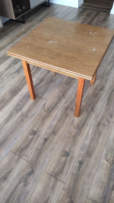 Stolik drewniany rozkładany