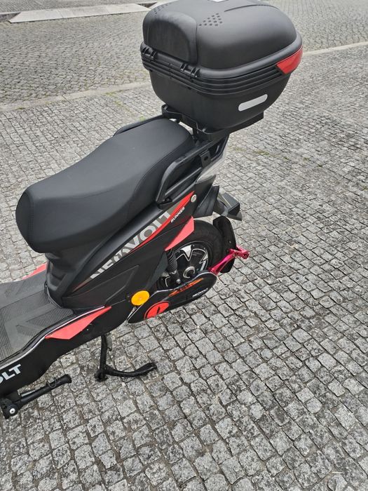 Scooter Elétrica Neovolt Runner, modelo 2024