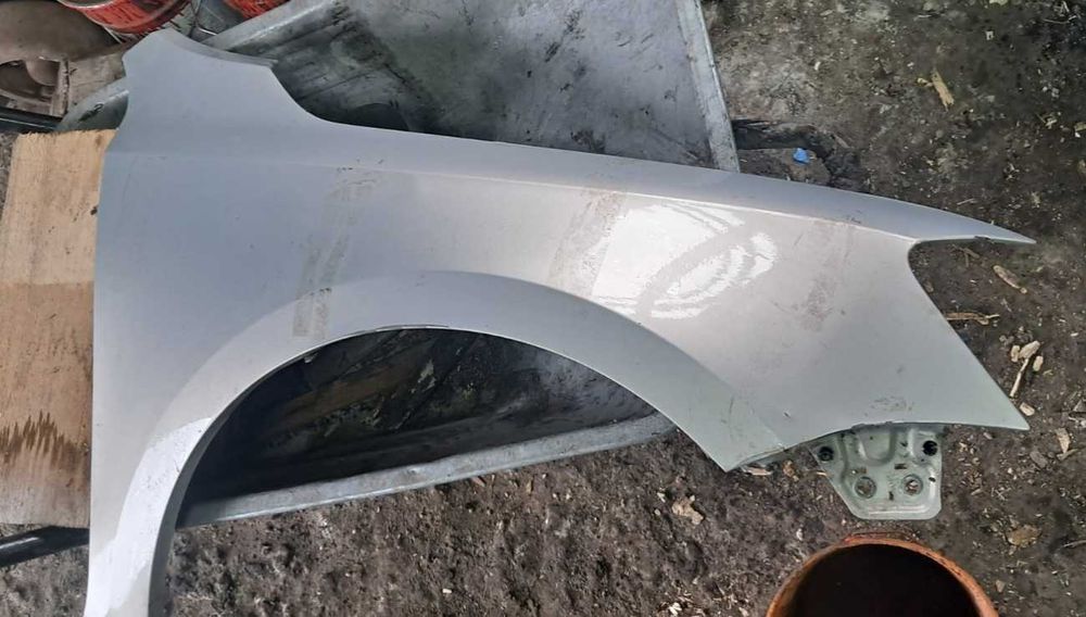 Крило праве Volkswagen Jetta 6 2010-2018р Оригінал LR7L