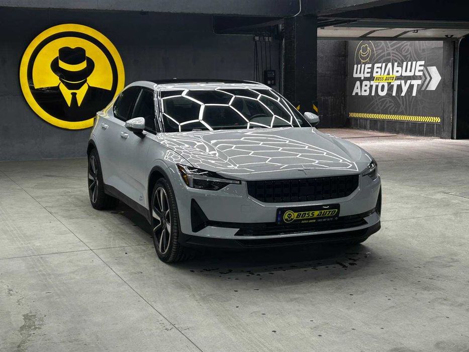 ID
51790

Автомобіль був пригнаний з США у 2025 році, один власник. Технічне обслуговування щойно виконане на пробігу 109 тис. км — замінені всі масла та фільтри. Авто в ідеальному технічному та візуальному стані. ДТП не було. Встановлена літня гума. У наявності 1 ключ. Автомобіль розрахований на 5 місць. Багата комплектація: підігрів усього салону (всі сидіння), підігрів дзеркал та керма, мультикермо, мультимедія з сенсорним екраном, парктроніки спереду та ззаду, камера заднього виду, двозонний клімат-контроль, панорамний дах, електрорегулювання передніх сидінь із пам’яттю та збереженням положень, круїз-контроль, система утримання в смузі, датчик світла з адаптивним освітленням, LED-фари, безключовий доступ, велюровий салон. Автомобіль повністю готовий до експлуатації та не потребує жодних вкладень.