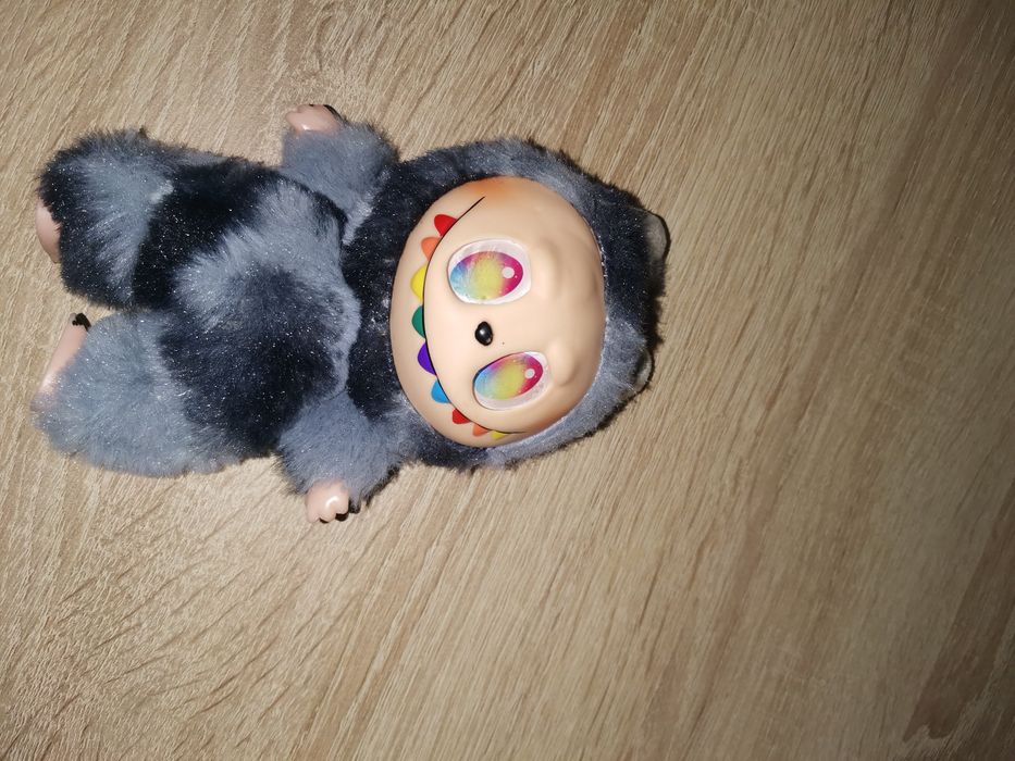 Labubu maskotka stan bardzo dobry