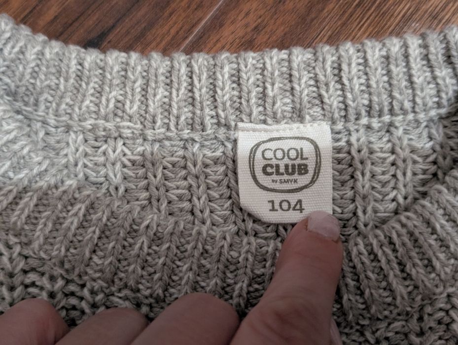 Piękny sweter dla chłopca cool club rozm 104