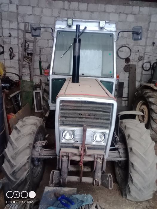 Ciągnik rolniczy Massey Ferguson