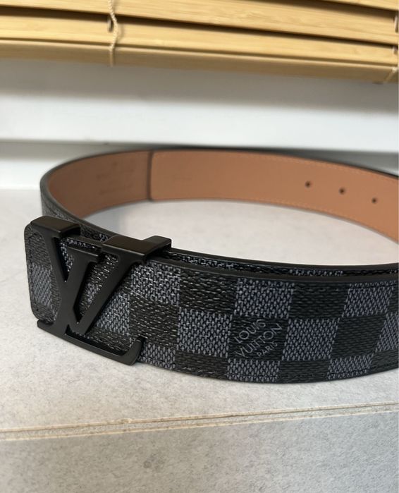 Pasek LV czarny nowy