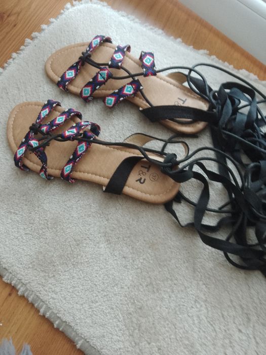 Klapki damskie letnie