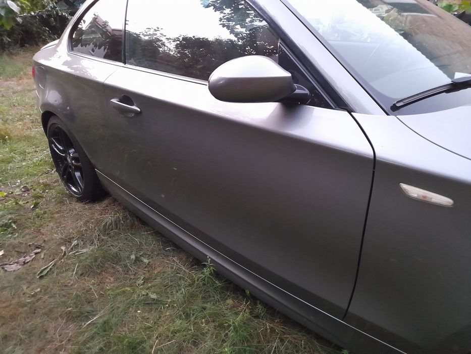 Bmw e81 e82 e88 kpl.drzwi prawe sparkling graphite a22 stan bdb