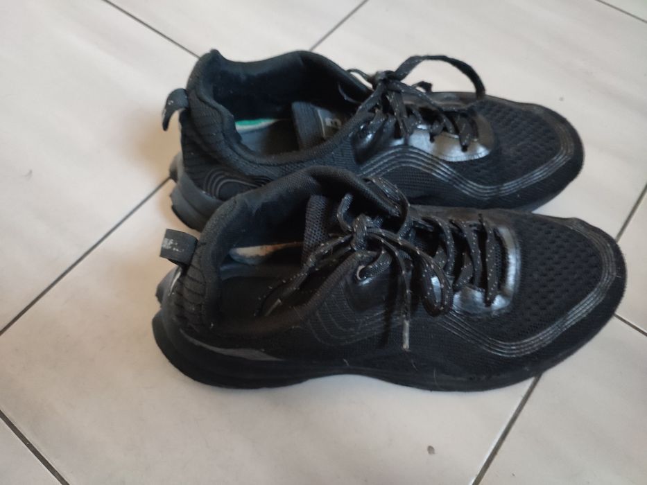 Buty sportowe męskie rozmiar 41 czarne