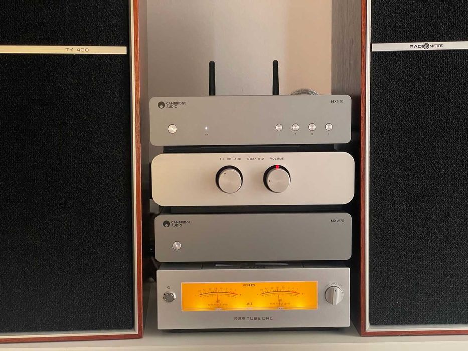 Cambridge Audio MXN10 + MXW70 | DOXA 012 | FiiO R2R Tube DAC | Radionette TK-400