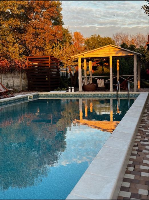 Аренда дома посуточно. Бассейн.Баня.Чан.