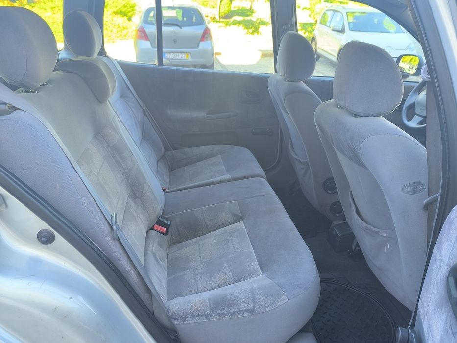 Renault Megane 2001/03 Ar condicionado carregado