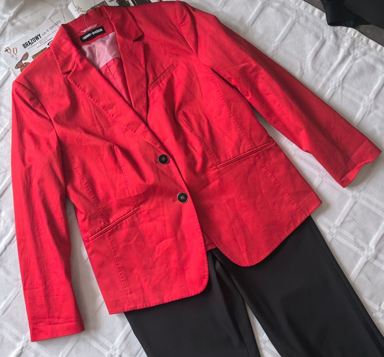 Żakiet Damski Czerwony Satynowy Gerry Weber r.42/44