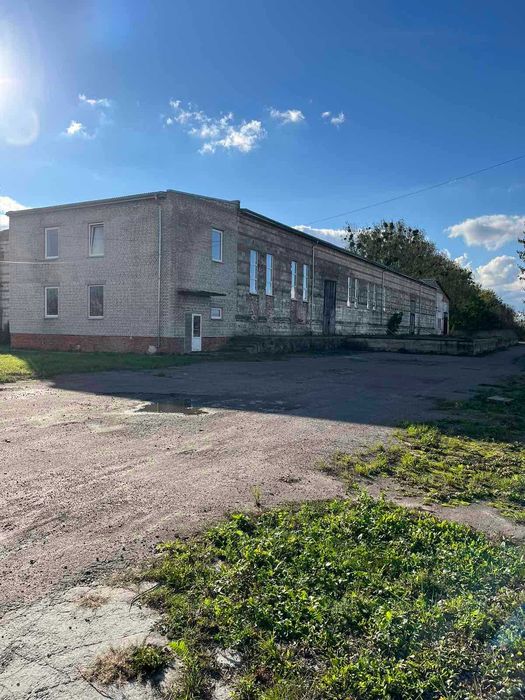 Приміщення під виробництво,склад Червоноград( Шептицький) Острів